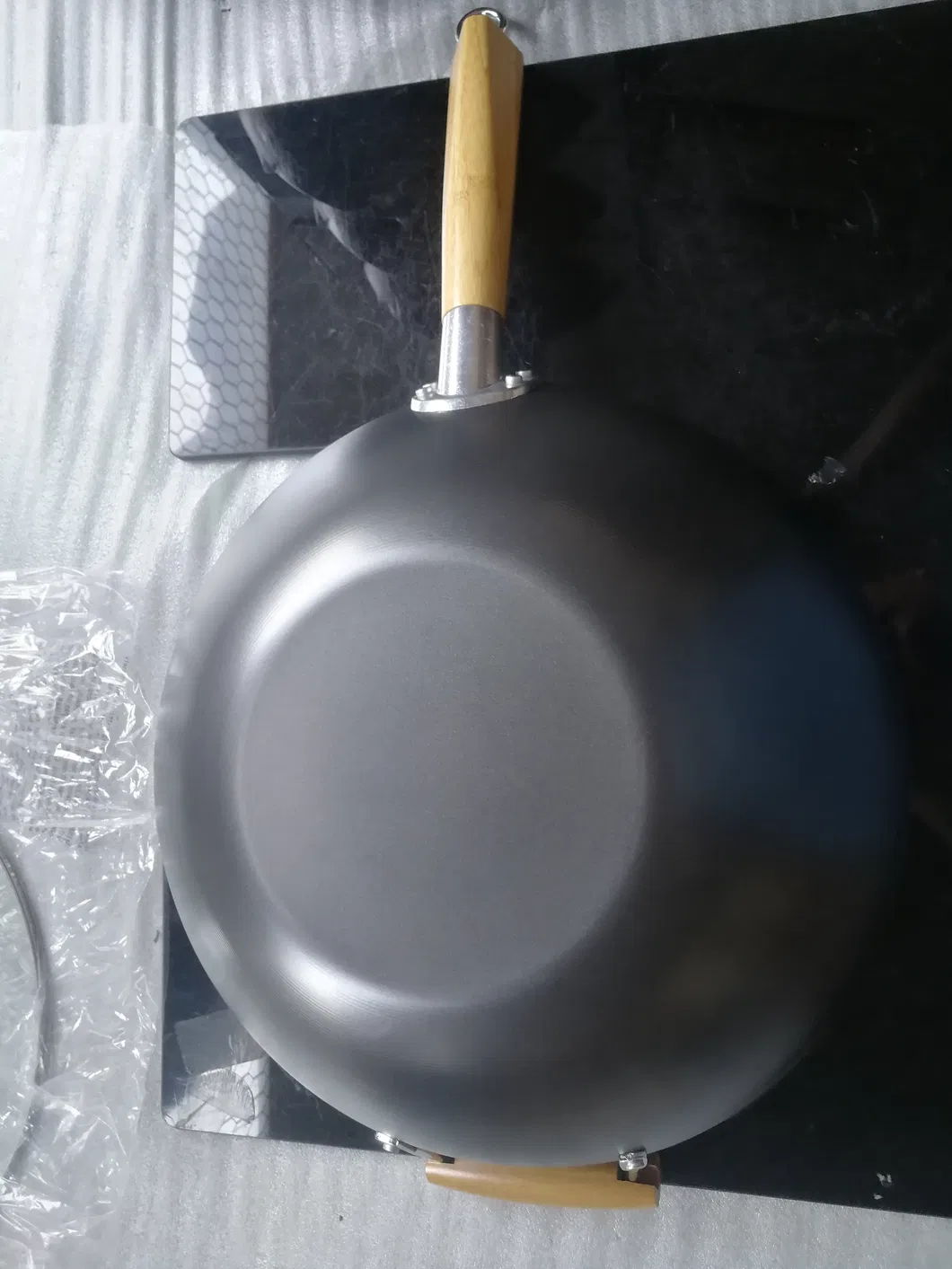 14" Carbon Steel Wok with Bamboo Handle