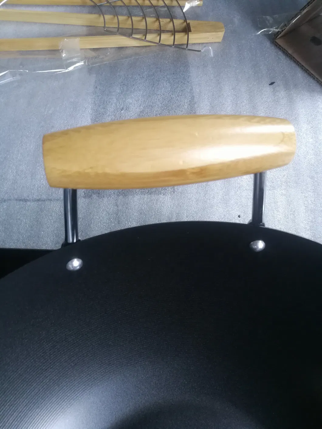 14" Carbon Steel Wok with Bamboo Handle