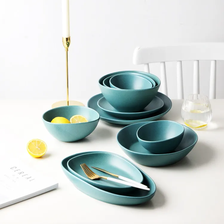 Customized Matte Green Dinner Ceramic Plate and Bowl Dinnerware Set