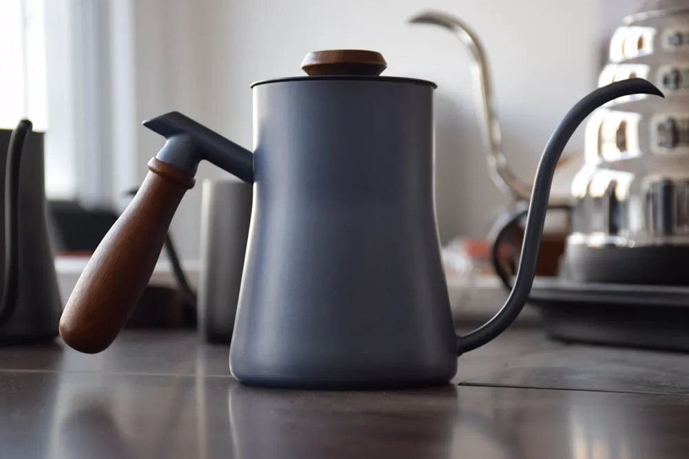 Ecocoffee Customized Gooseneck Sprouts Pour Over Coffee Kettle 550ml Barista Coffee Maker with Therometer