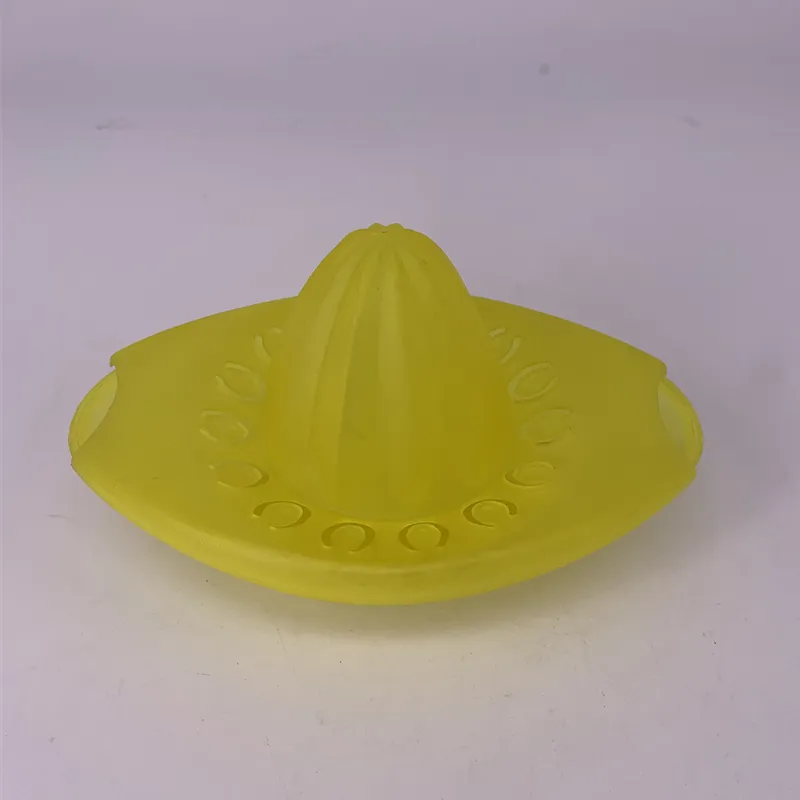 Frost Kitchen Accessories Reusable Plastic Fruit Orange Squeezer Gadget with Built-in and Grater