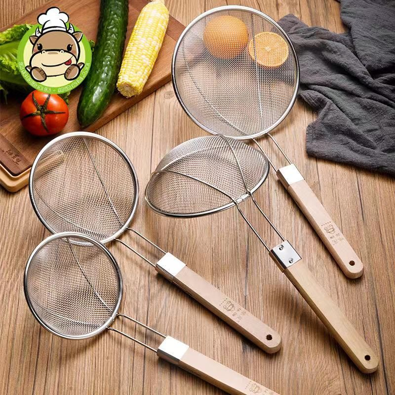 Stainless Steel Mesh Strainer Colander with Handle for Kitchen Use